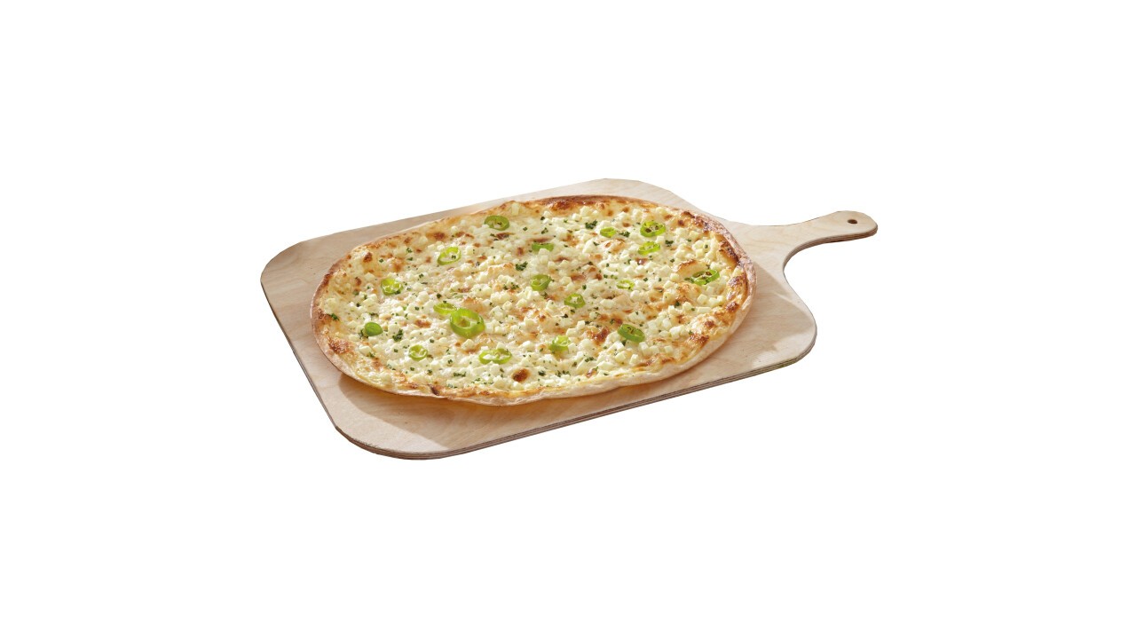 Flammkuchen griechischer Art - mit Hirtenkäse & Peperoni